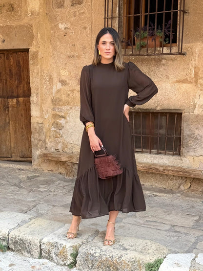 Regina | Vestido Liso con Volante Asimétrico