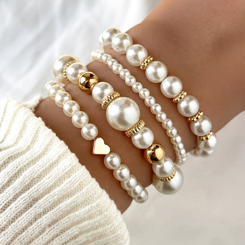 Olivia | Set de Pulseras Corazón y Perlas