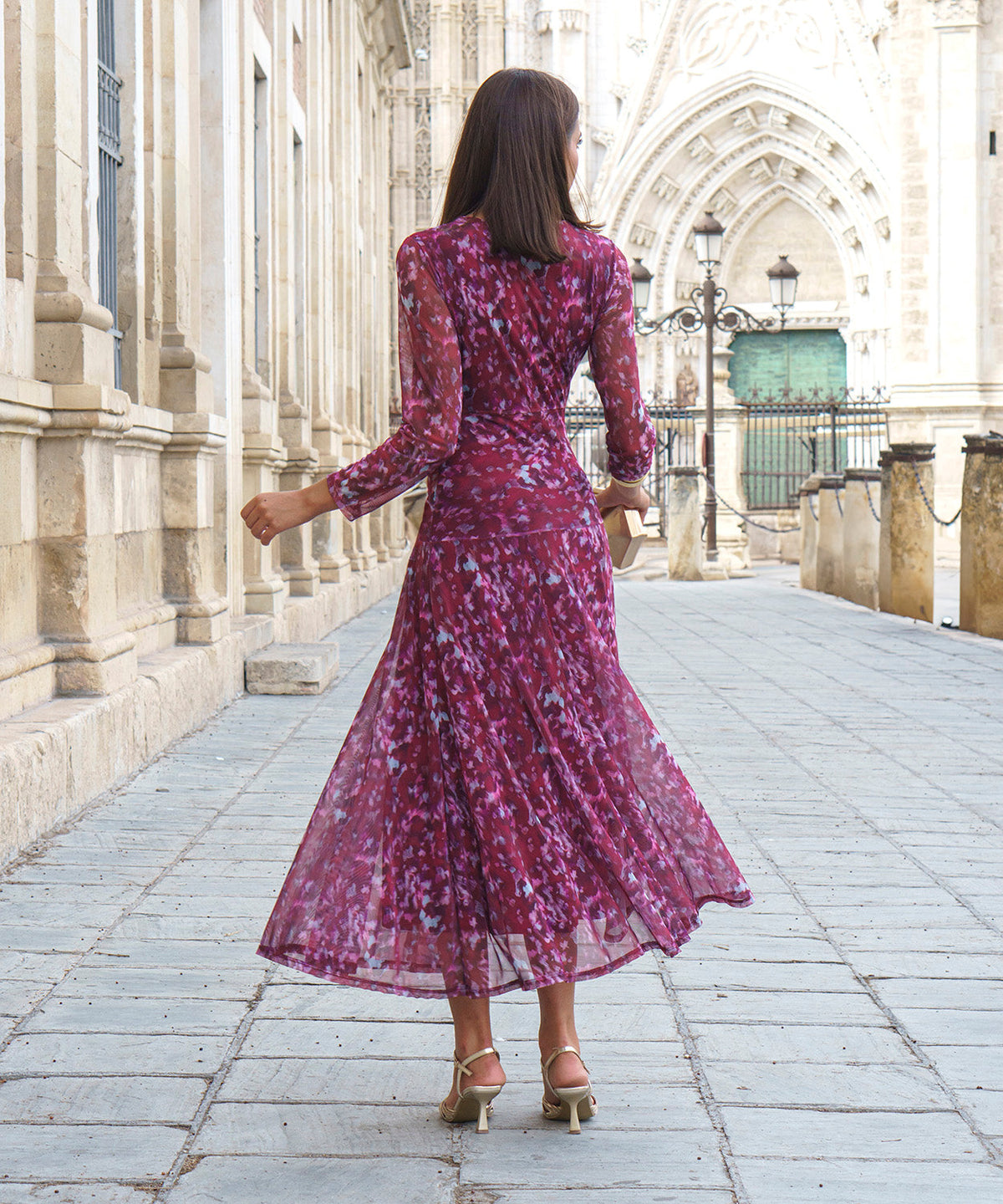 Mencía | Vestido Midi de Tul con Manga Larga