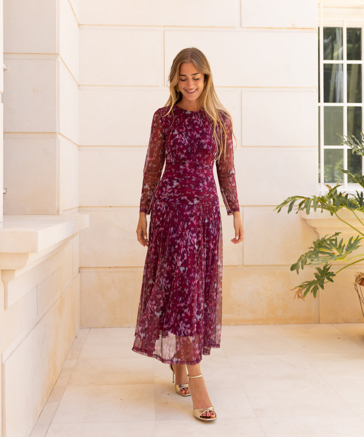 Mencía | Vestido Midi de Tul con Manga Larga